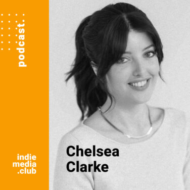 how to successfully flip niche sites for six-figure earnings with Chelsea Clarke featured image